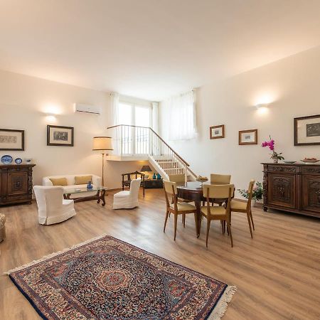 B&B Palazzo Merello Κάλιαρι Εξωτερικό φωτογραφία