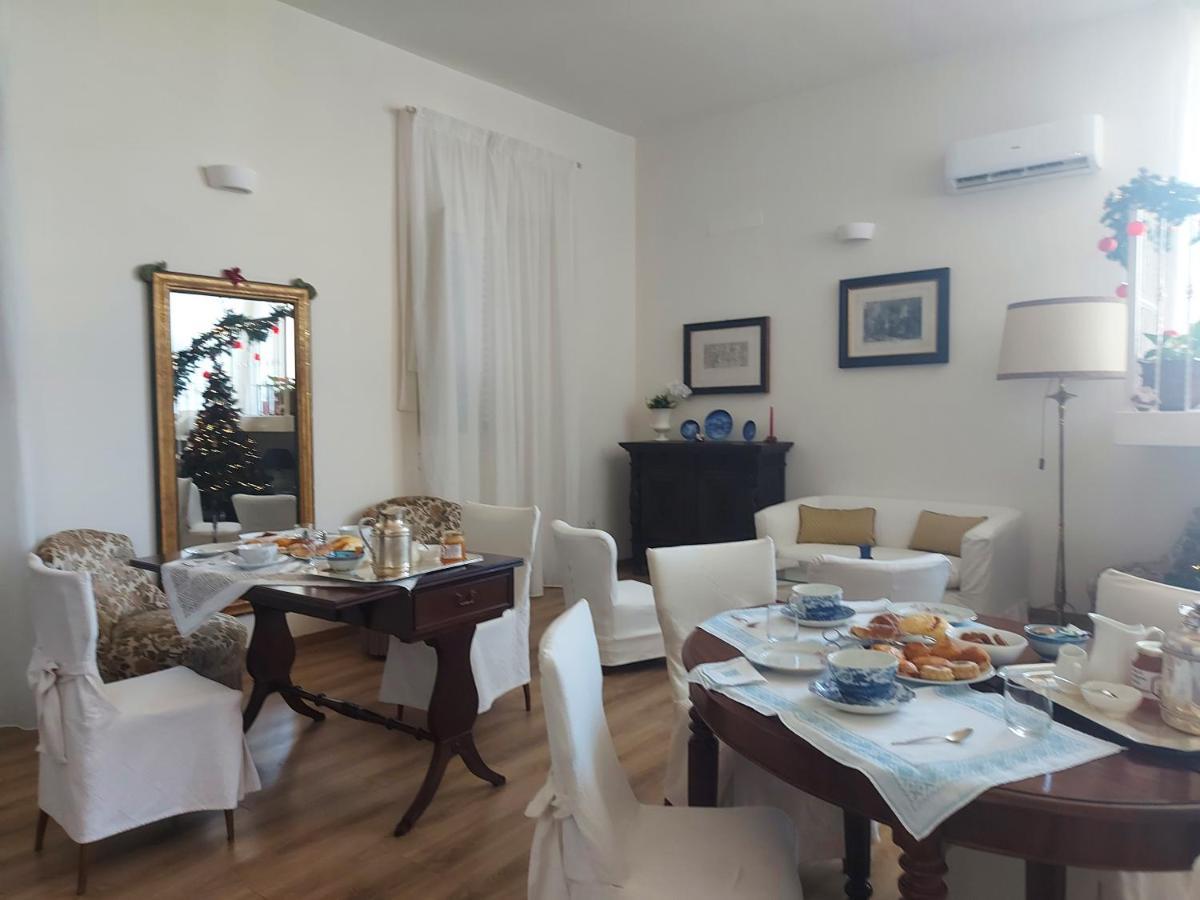 B&B Palazzo Merello Κάλιαρι Εξωτερικό φωτογραφία